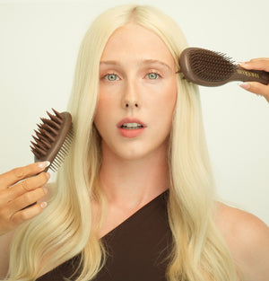 ABLOOMDANT Dual-Action Hairbrush